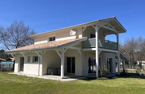 Biganos Villa | Au calme en pleine nature, vue sur la forêt