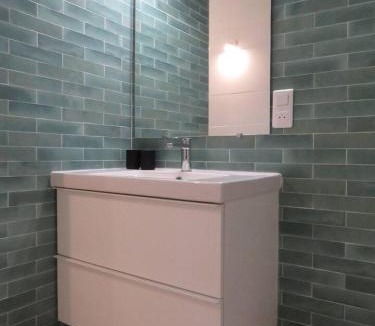 Cabrieres-d'Avignon Bed & Breakfast | Au calme face au Luberon