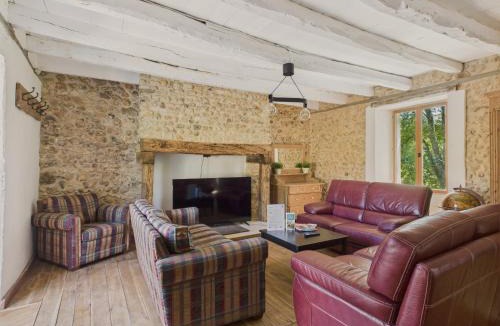 Rouffignac-Saint-Cernin-de-Reilhac House | Au coeur de la Dordogne, maison pour 6, piscine