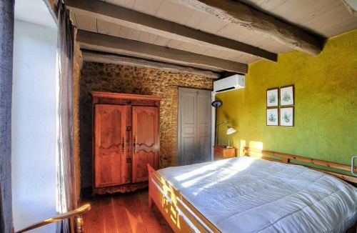 Rouffignac-Saint-Cernin-de-Reilhac House | Au coeur de la Dordogne, maison pour 6, piscine