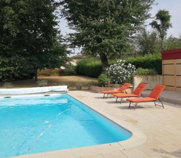 Lucbardez-et-Bargues Bed & Breakfast | Au Doux Repos