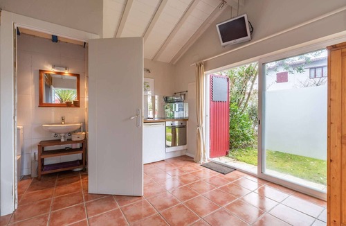 Hendaye Apartment | AUBEPINES 250 m from the main beach classified 3 stars