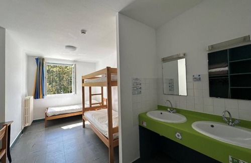 Poitiers Hostel | Auberge de jeunesse HI Poitiers
