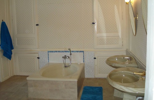 Saint-Just-le-Martel Other | Authentic 13th century chateau, in 3 acres surrounded by high stone walls.