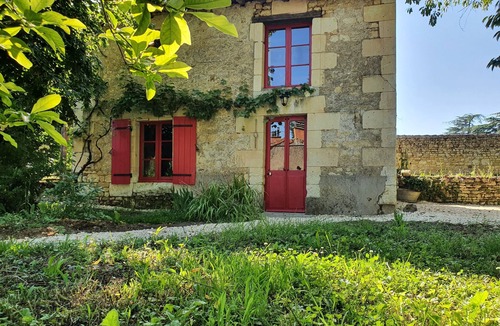 Saint-Laon House | Authentic and warm, Gîte de Marcoux