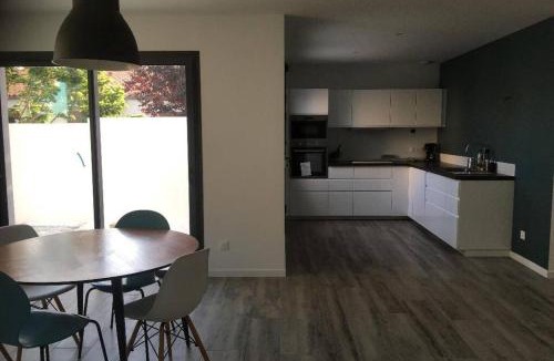 Marsilly House | Aux portes de La Rochelle - Un air de campagne au bord de mer