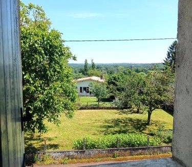 Puynormand Bed & Breakfast | B&B à la Campagne