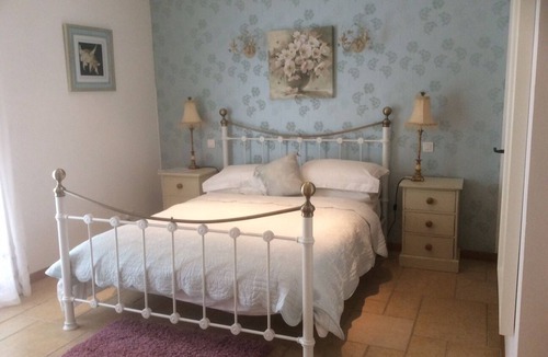 Domme Bed & Breakfast | B&B/Chambre d'hote in a tranquil location near Domme.