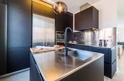 Biarritz City Centre Apartment | BALEA · KEYWEEK Seafront Duplex Apartment with Balcony, Garage in Biarritz