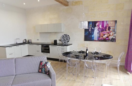 Grand Parc-Paul Doumer Apartment | Baroque