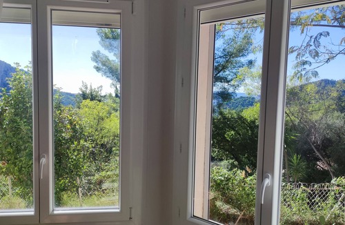Le Revest-les-Eaux Villa | Bas de Villa T3 - Proche Toulon, Au Calme, Avec Vue Panoramique