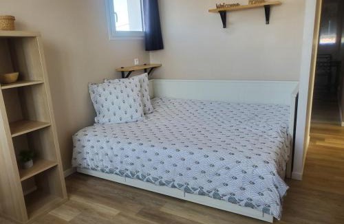 Saintes Apartment | Bastille 2