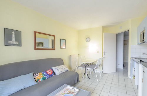 Quartier du Casino Apartment | Beachside Apartment with Terrace, Pool, Tennis, and WiFi - 4 Guests