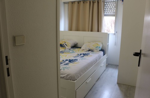Victor Hugo - Saint-Augustin Apartment | Beau T2 de 52m2 au Dernier Étage Avec Balcon