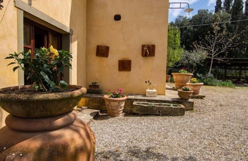 Castiglion Fiorentino Villa | Beautiful private villa with WIFI, A/C, private pool, TV and pets allowed, close to Arezzo