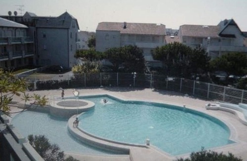 Quartier du Casino Apartment | Beautiful Apt in Châtelaillon with Pool, Tennis and Parking