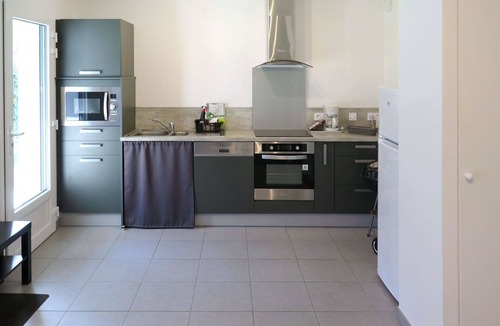 Messanges Apartment | Beautiful apartment for 6 people with WIFI, pool, TV, terrace and pets allowed