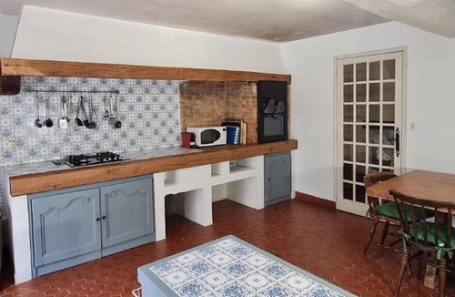 SammarÃ§olles House | Beautiful converted farmhouse in Saint-Sauvant with private heated pool