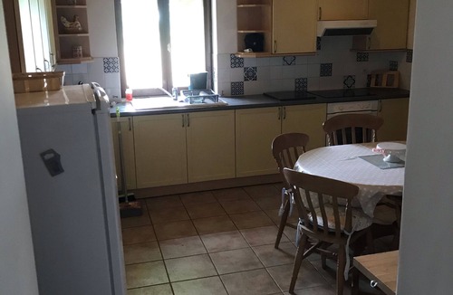 Suris House | Beautiful Detached Charentais Farmhouse with Large Pool and Open Views