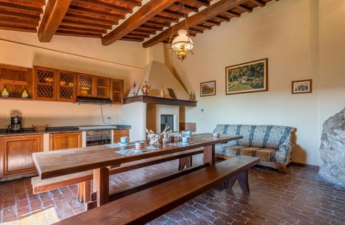 Sarteano House | Beautiful home in Sarteano with WiFi