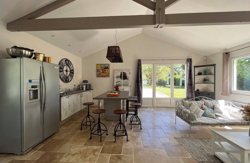 Brax House | Beautiful house with pool