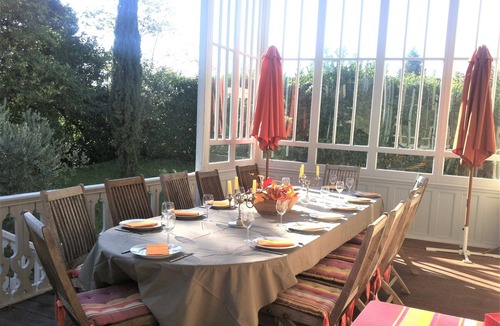 Cadillac House | Beautiful mansion with park and private pool on a Bordeaux wine estate