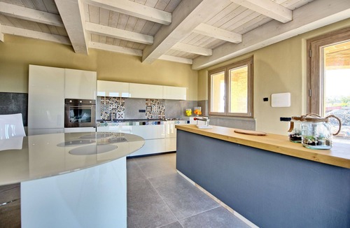 Peccioli Villa | Beautiful private villa for 12 guests with private pool, WIFI, A/C, TV, patio and panoramic view