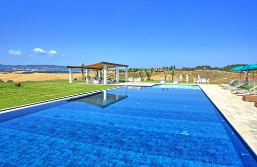 Peccioli Villa | Beautiful private villa for 12 guests with private pool, WIFI, A/C, TV, patio and panoramic view