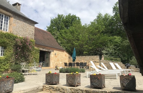 Auriac-du-Perigord House | Beautiful residence, heart of Périgord Noir and tourist sites, heated pool