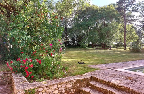 La Jarrie-Audouin House | Beautiful stone family home with swimming pool