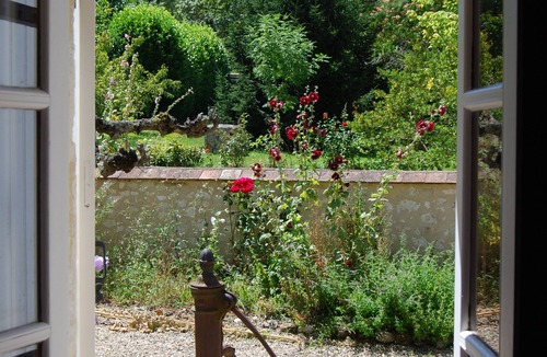 Eynesse House | Beautifully Converted French Barn