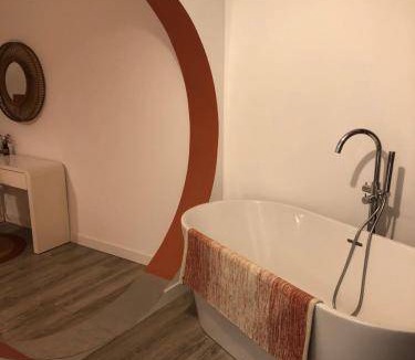 Magnac-sur-Touvre Bed & Breakfast | Bed and breakfast ∙ 2 guests