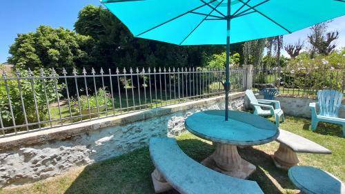 Cartelegue Bed & Breakfast | Bed and breakfast ∙ 2 guests
