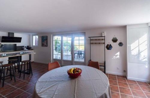 Souraide House | Bel appartement avec terrasse jardin vue montagne