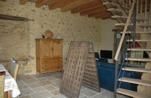 Rouffignac-Saint-Cernin-de-Reilhac House | Belle grange du 18ème restaurée avec charme