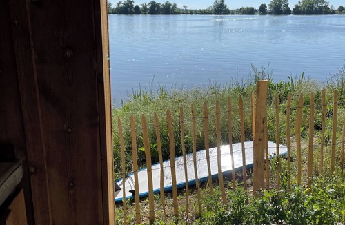 Vayres House | Belle Maison Avec Piscine au Bord de L'eau