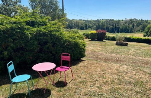 Cressat House | Belle Maison avec vue magnifique , séjour pleine nature gd jardin
