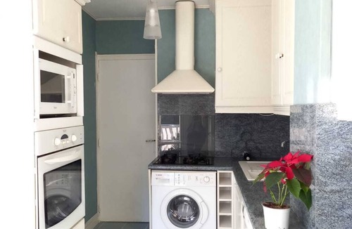Biarritz Apartment | BIARRITZ - APPART - 4 PERS - 2 BEDROOMS - PARKING