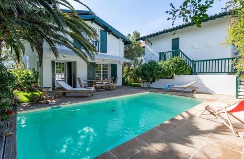 Biarritz Villa | Biarritz - Quartier Saint Charles - Golf - Piscine