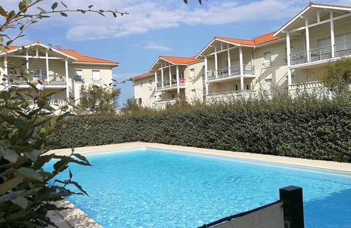 Biscarrosse Plage Apartment | BiscaOcean - T3 seafront apartment with pool and terrace