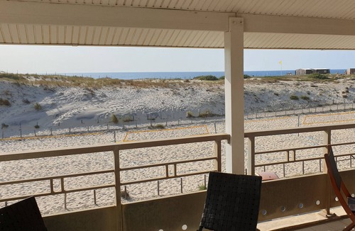 Biscarrosse Plage Apartment | BiscaOcean - T3 seafront apartment with pool and terrace
