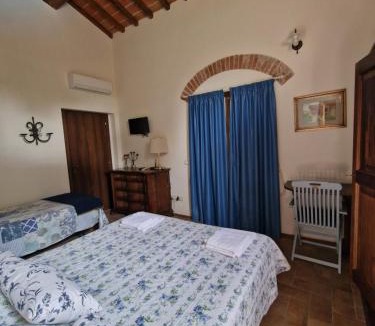 Empoli House | Blu room