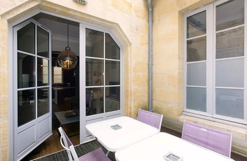Hotel de Ville - Quinconces Apartment | Bord'o Appart Le Cheverus