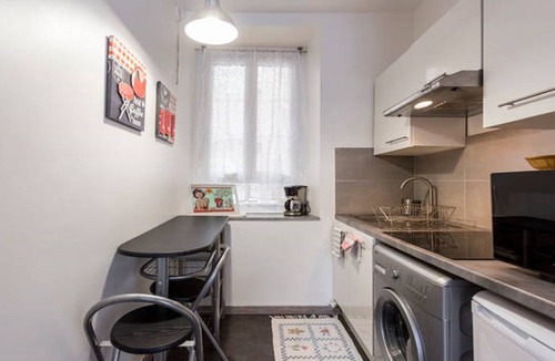 Hotel de Ville - Quinconces Apartment | Bordeaux Hyper Center ville Rue Courbin renovated, cozy and bright