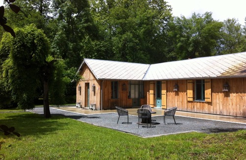 La Brede House | BORDELAIS - HOUSE PARK 1/2 HA - 2 BEDROOMS - 4 BEDS. HEATING AND CLIM.