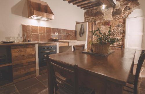 Montefollonico House | Borgo di Sotto Tuscany - Luxury Holiday Home