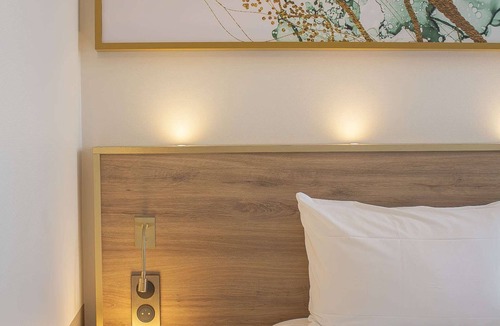Merignac Hotel | Brit Hotel Bordeaux Aéroport - Le Soretel