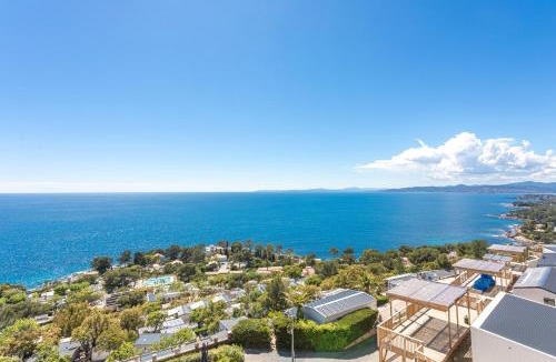 Le Dramont Resort | Bungalow avec terrasse vue mer