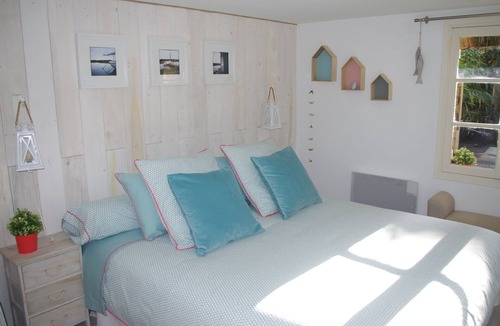 Bastide-Brazza House | Cab'in Bordeaux - my little bed and breakfast in Bordeaux
