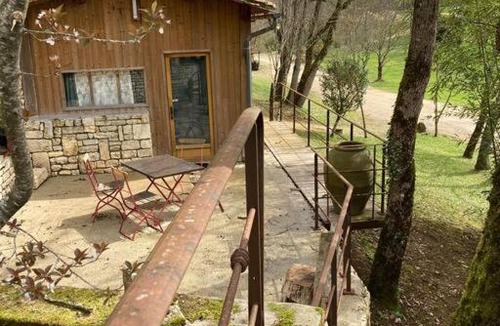 Chazelles House | Cabane atypique pour séjours déconnectés